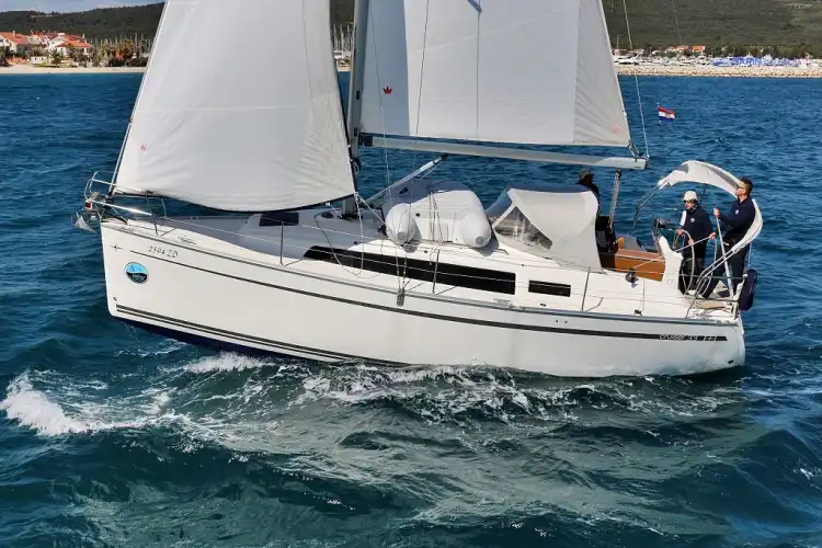 Bavaria Cruiser 33 - Mirella