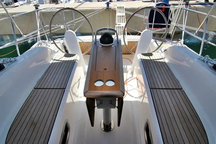 Bavaria Cruiser 34 - Bella