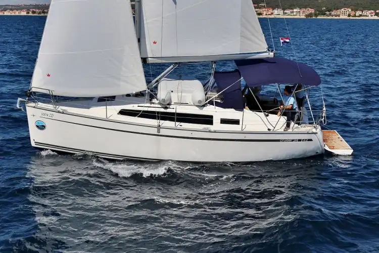 Bavaria Cruiser 34 - Lucy