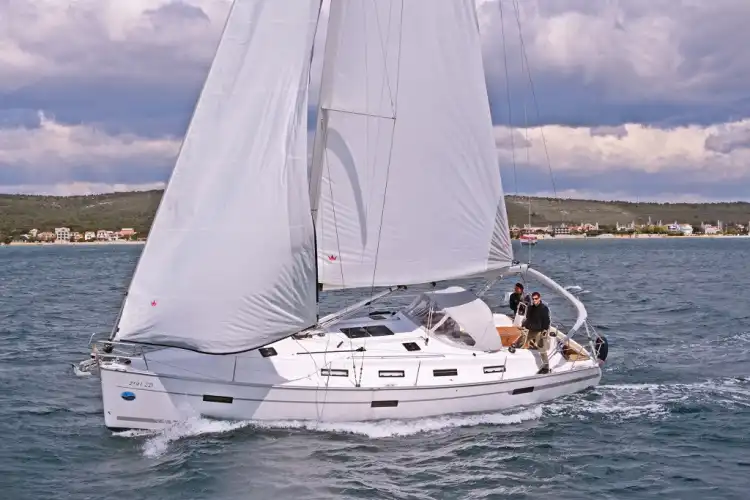 Bavaria Cruiser 40 - Marisa