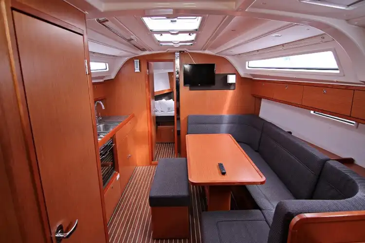 Bavaria Cruiser 41 - 3 cab. - Federica