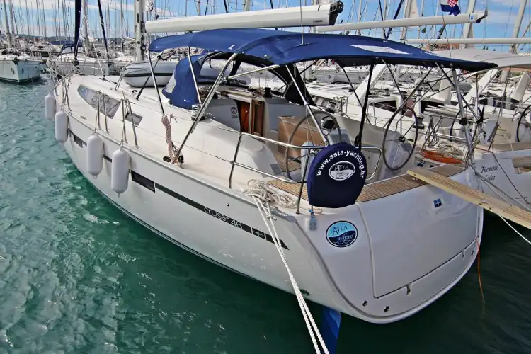 Bavaria Cruiser 46 - 4 cab. - Alessandra